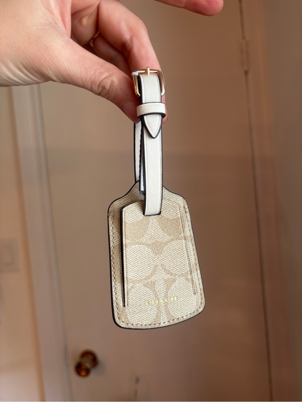 Coach monogram Leather Strap Luggage Tag - Picture 9 of 9